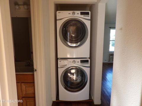 Tiny photo for 332 Cleveland St, Crossville, TN 38555 (MLS # 1343278)