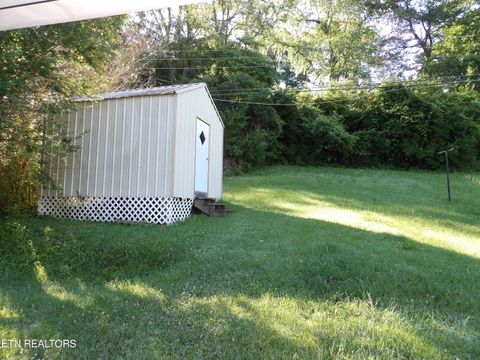 Tiny photo for 332 Cleveland St, Crossville, TN 38555 (MLS # 1343278)