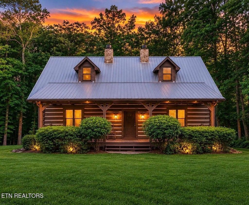 Photo of 610 Towee Falls Rd, Tellico Plains, TN 37385 (MLS # 1344784)