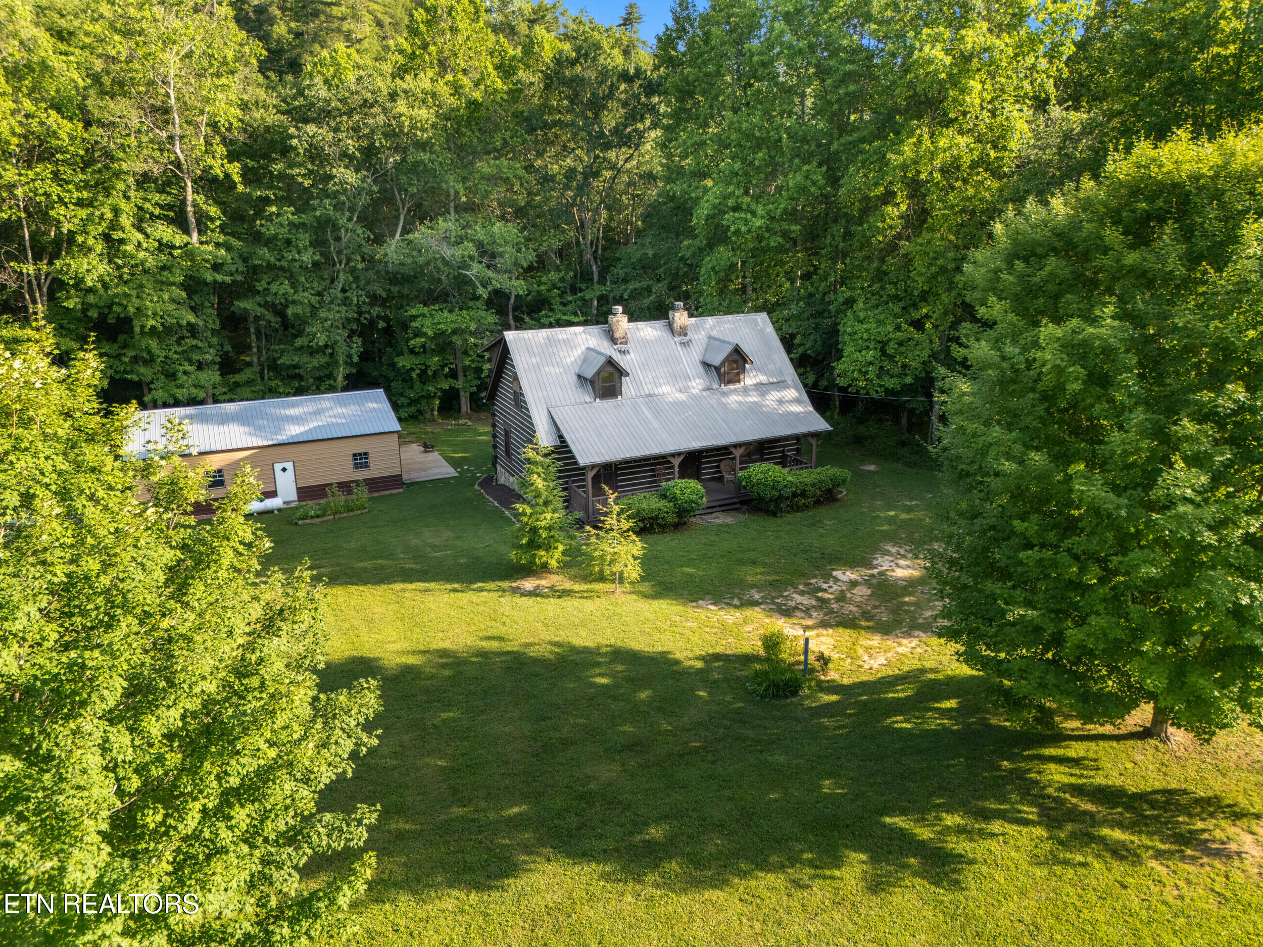 610 Towee Falls Rd