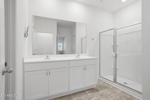 Tiny photo for 540 Cliff St, Morristown, TN 37814 (MLS # 1337359)