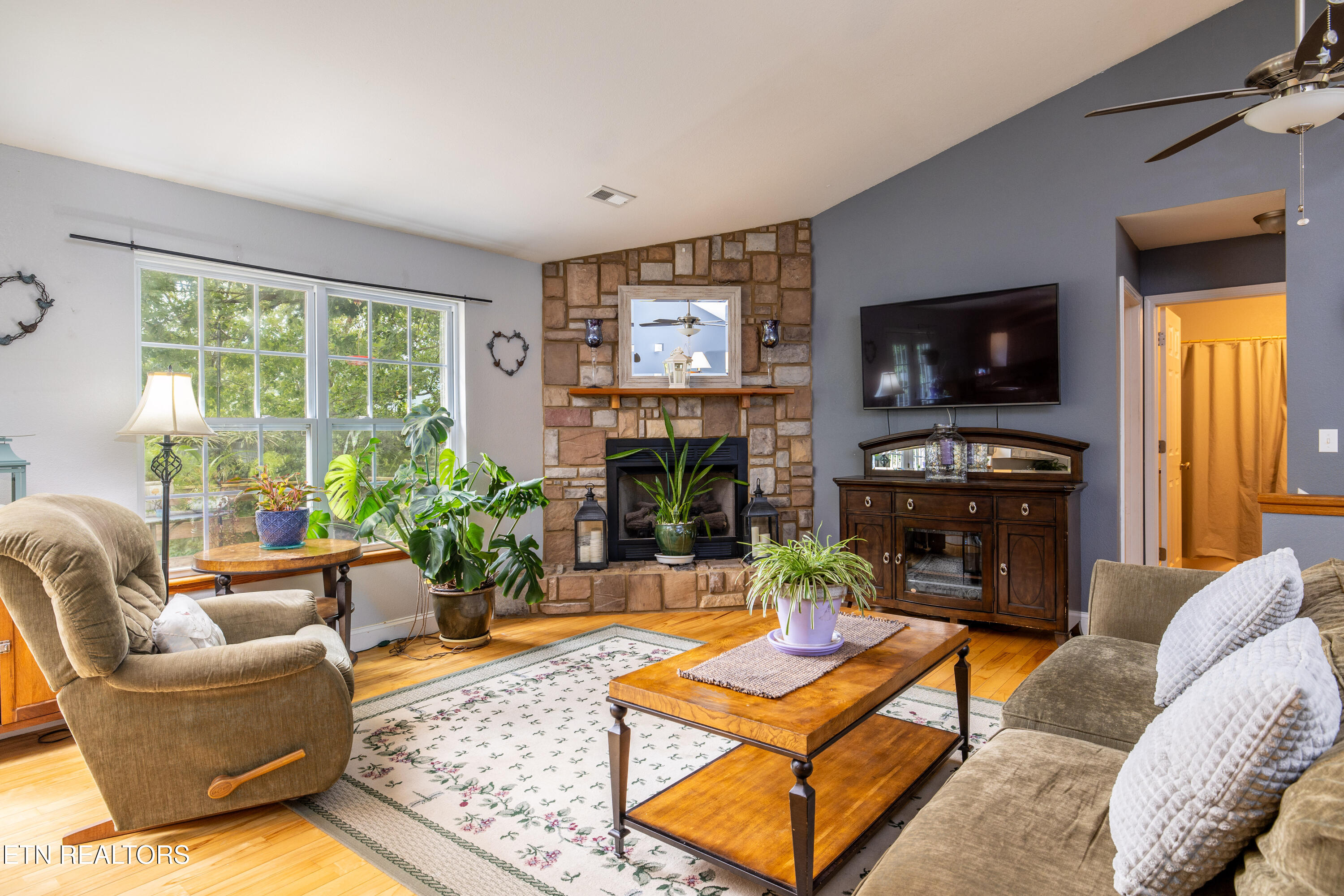 3636 Kagley View Drive