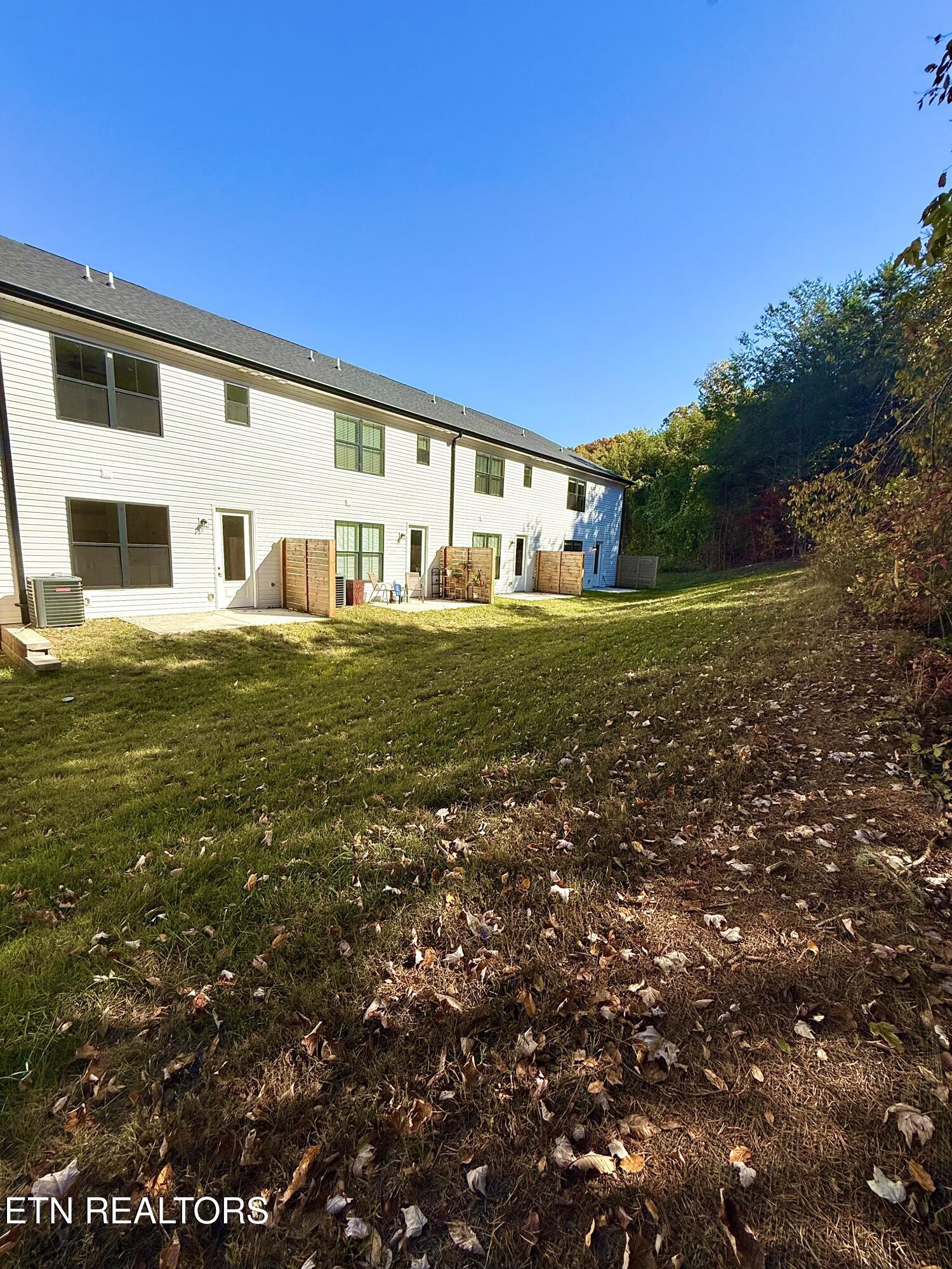 8845 Chapman Trace Way