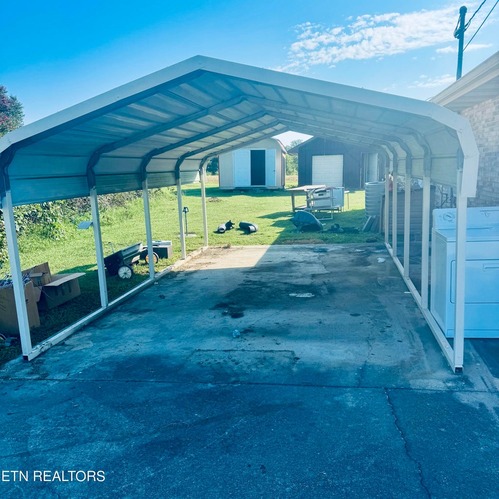 Photo of 2970 Boyds Creek Hwy, Sevierville, TN 37876 (MLS # 1353770)