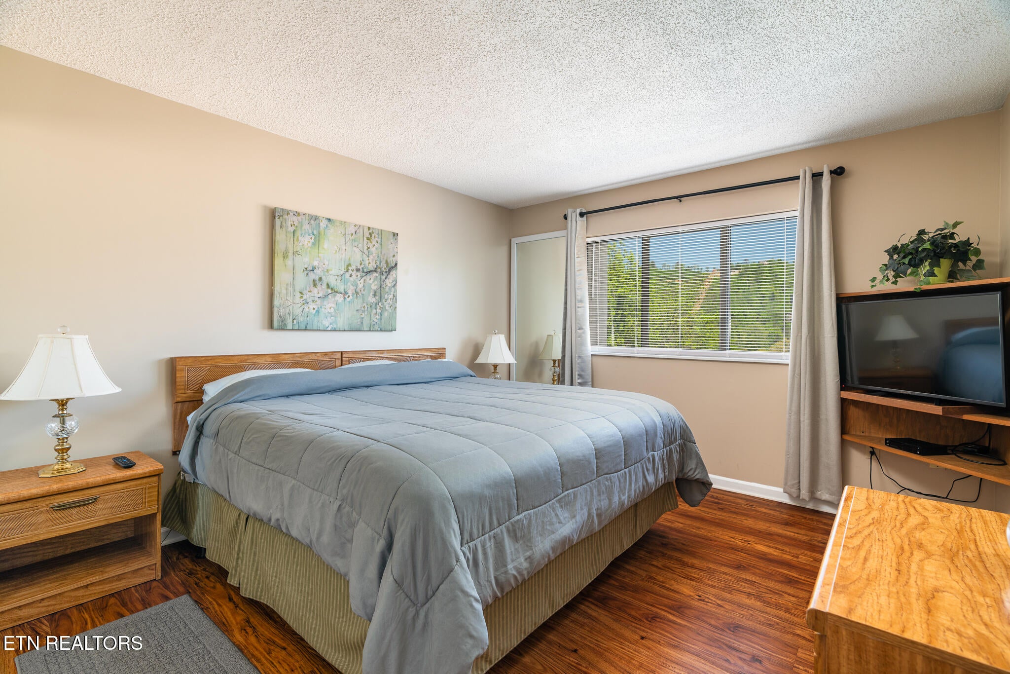 354 E Holly Ridge Rd UNIT 401