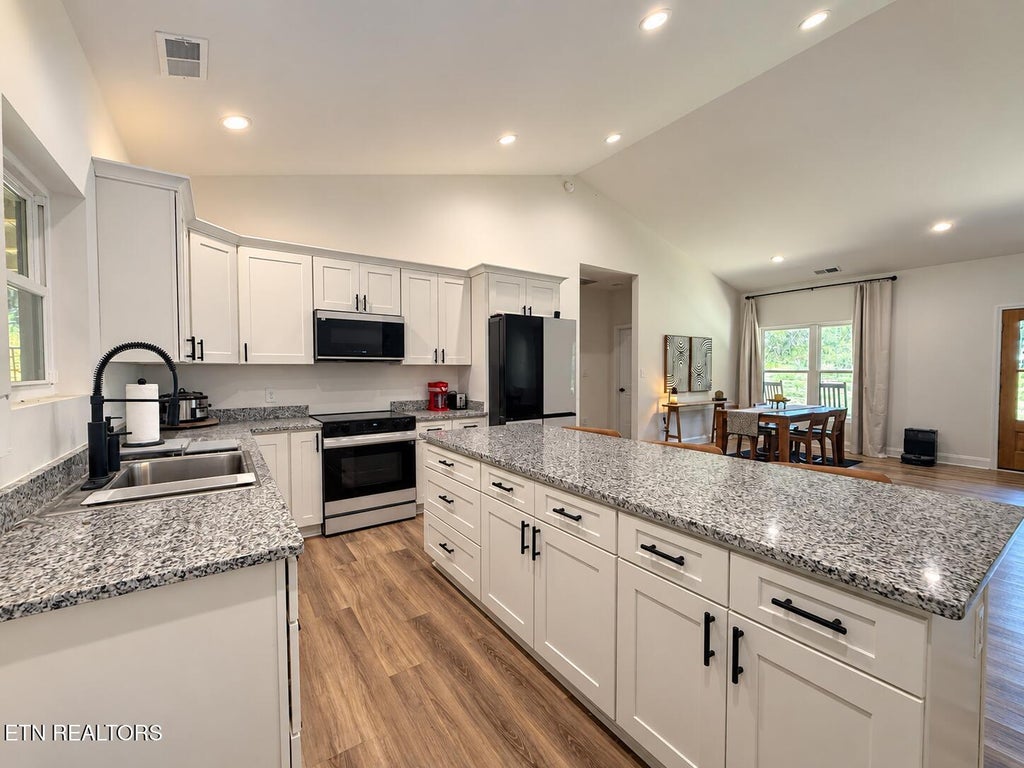 Photo of 7317 Draeger Rd, Knoxville, TN 37920 (MLS # 1355649)
