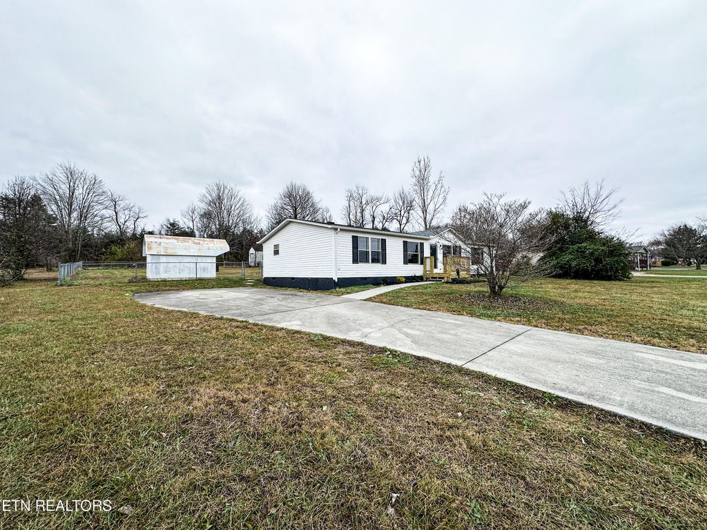 Photo of 5246 Morganton Blvd, Greenback, TN 37742 (MLS # 1246875)