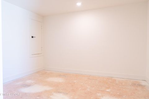 Tiny photo for 904 Phillips Ave #101, Knoxville, TN 37920 (MLS # 1339562)