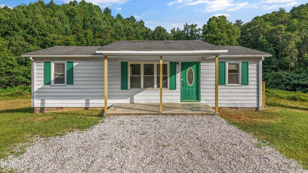 Photo of 217 Highway 370, Luttrell, TN 37779 (MLS # 1349907)