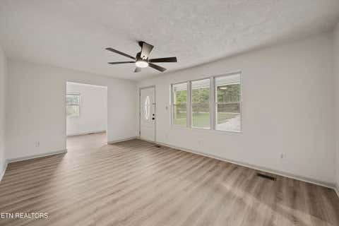 Tiny photo for 217 Highway 370, Luttrell, TN 37779 (MLS # 1349907)