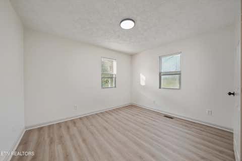 Tiny photo for 217 Highway 370, Luttrell, TN 37779 (MLS # 1349907)