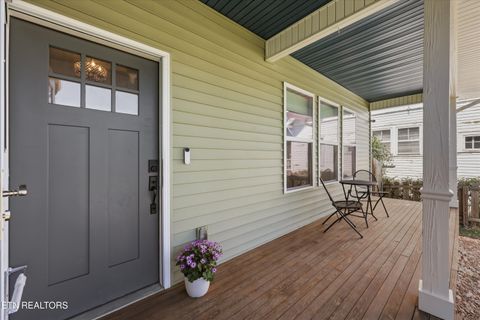 Tiny photo for 2301 E 5Th Ave, Knoxville, TN 37917 (MLS # 1334157)