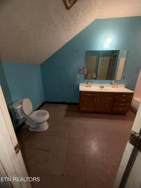 Tiny photo for 205 Hillcrest Ave, Rocky Top, TN 37769 (MLS # 1357496)