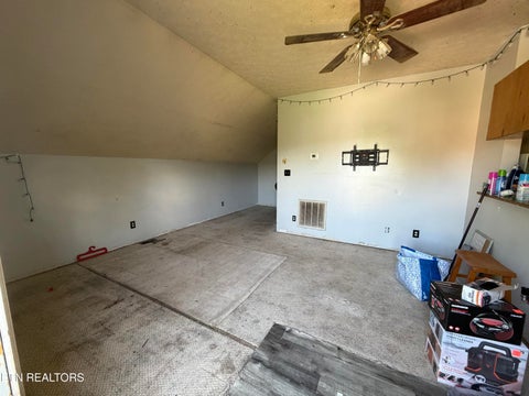 Tiny photo for 205 Hillcrest Ave, Rocky Top, TN 37769 (MLS # 1357496)