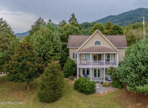 217 Brantley Acres Speedwell TN 37870