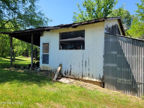 Tiny photo for 790 County Rd, Etowah, TN 37331 (MLS # 1337996)