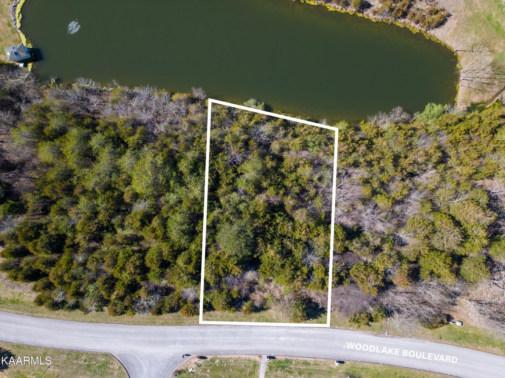 Photo of 486 Woodlake Blvd, Tazewell, TN 37879 (MLS # 1220256)