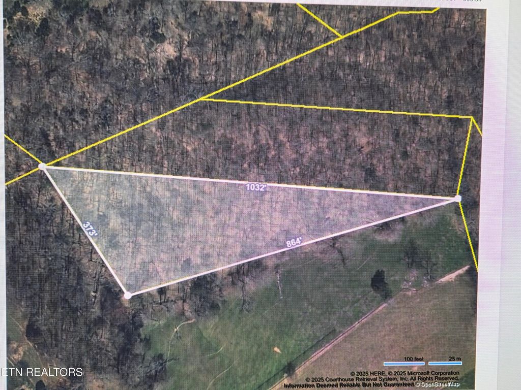 Photo of 2 Beard Rd, Strawberry Plains, TN 37871 (MLS # 1319986)