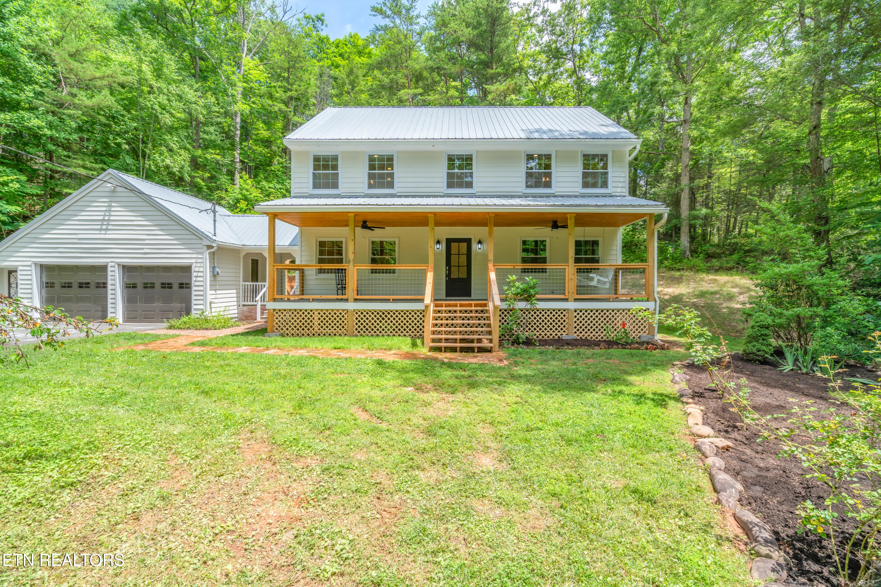706 Skyline Drive