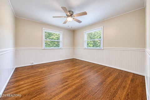 Tiny photo for 205 W Fairview Rd, Oak Ridge, TN 37830 (MLS # 1356100)