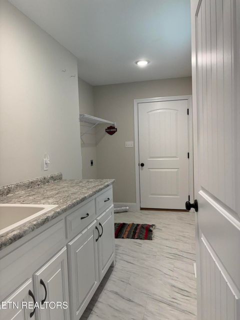 Tiny photo for 100 Jack St, Tazewell, TN 37879 (MLS # 1341496)