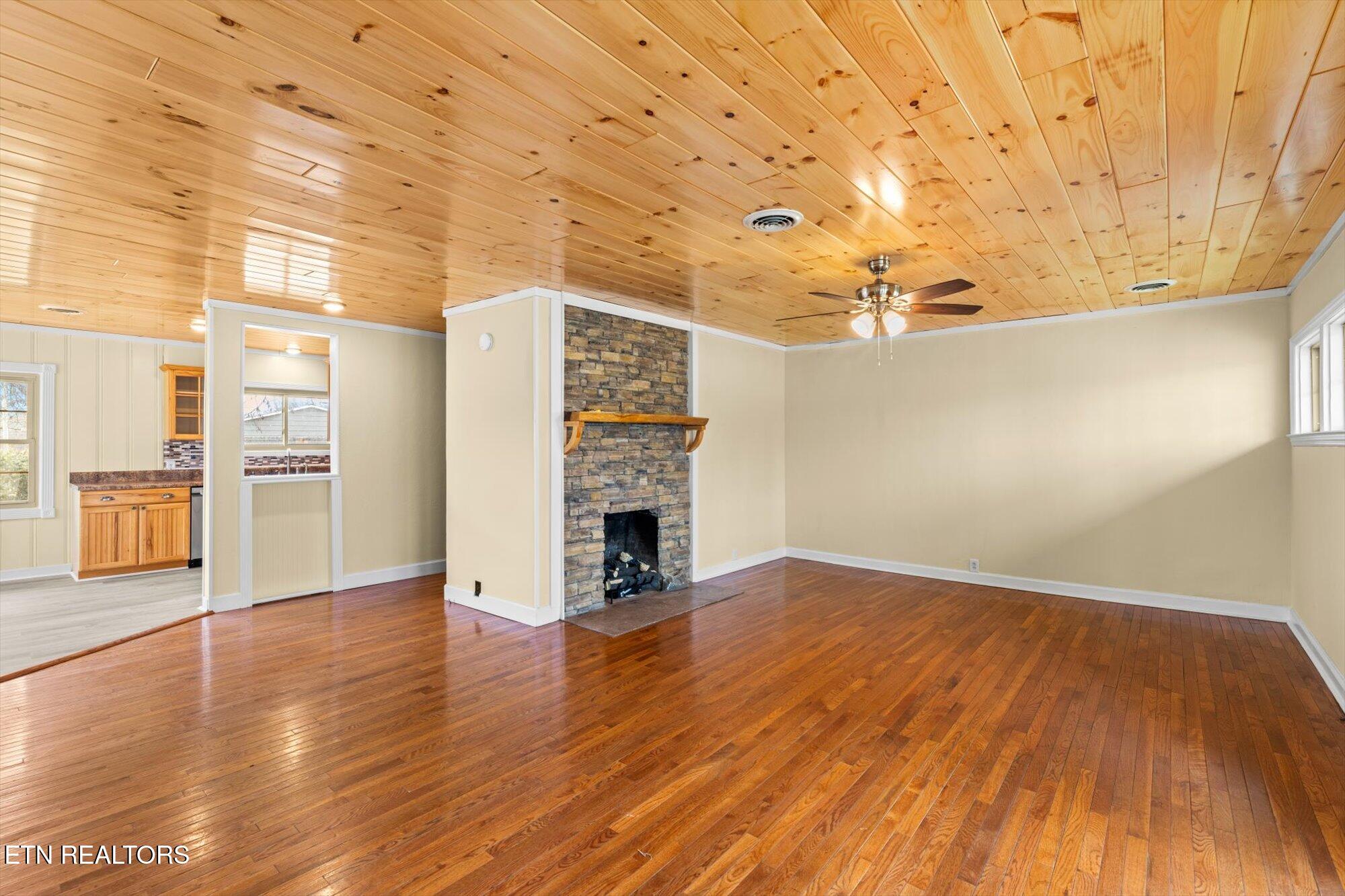 19 Shawnee Trail