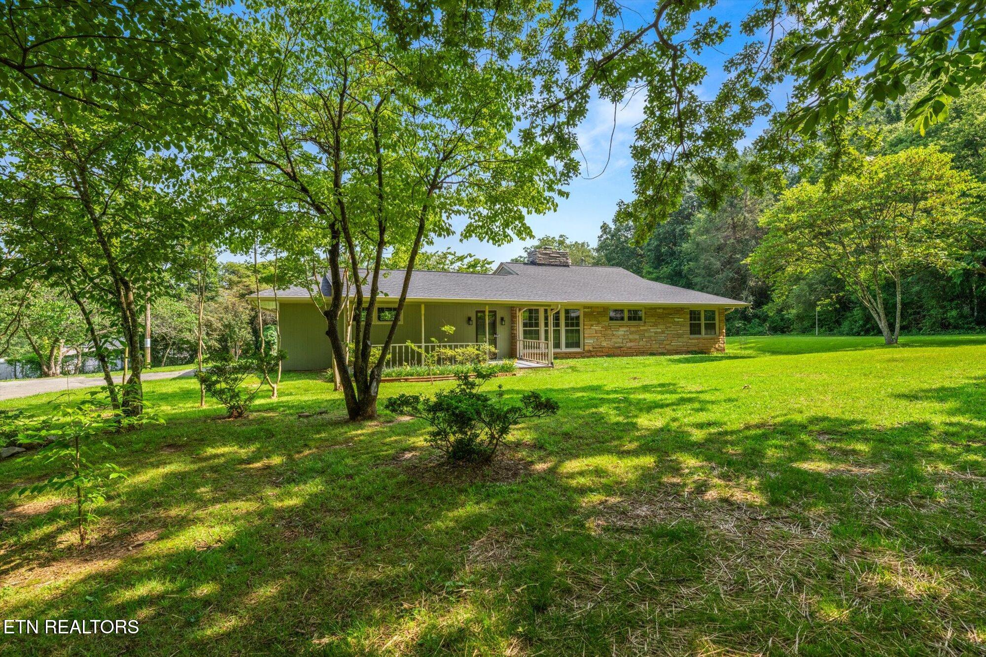 19 Shawnee Trail