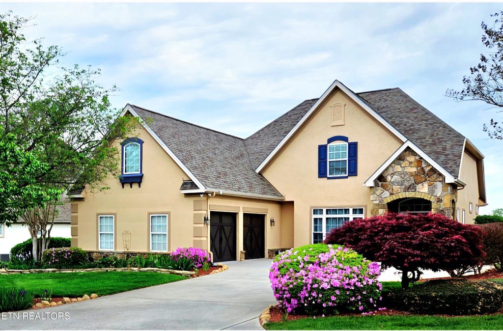 Photo of 224 Kingbird Drive, Vonore, TN 37885 (MLS # 1319168)