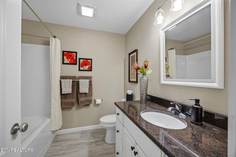 Tiny photo for 116 Crosslake Lane, Dandridge, TN 37725 (MLS # 1329341)