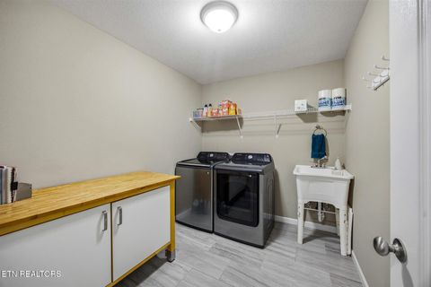 Tiny photo for 116 Crosslake Lane, Dandridge, TN 37725 (MLS # 1329341)