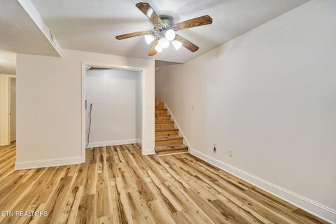 Tiny photo for 130 Shubert St, Kingston, TN 37763 (MLS # 1342488)