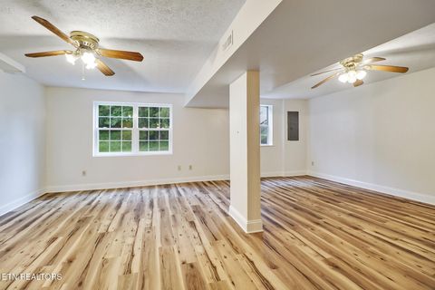 Tiny photo for 130 Shubert St, Kingston, TN 37763 (MLS # 1342488)