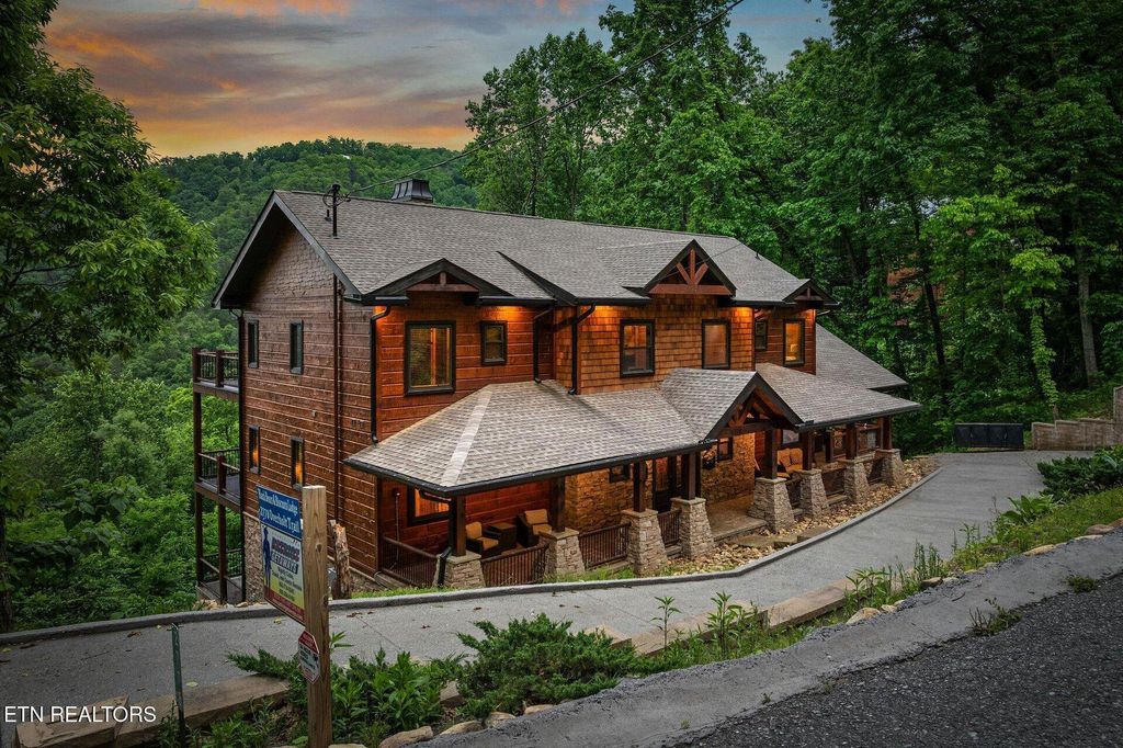 Photo of 2778 Overholt Tr, Sevierville, TN 37862 (MLS # 1314517)