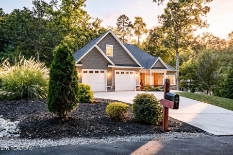 Photo of 308 Tuhdegwa Trace, Loudon, TN 37774 (MLS # 1355214)