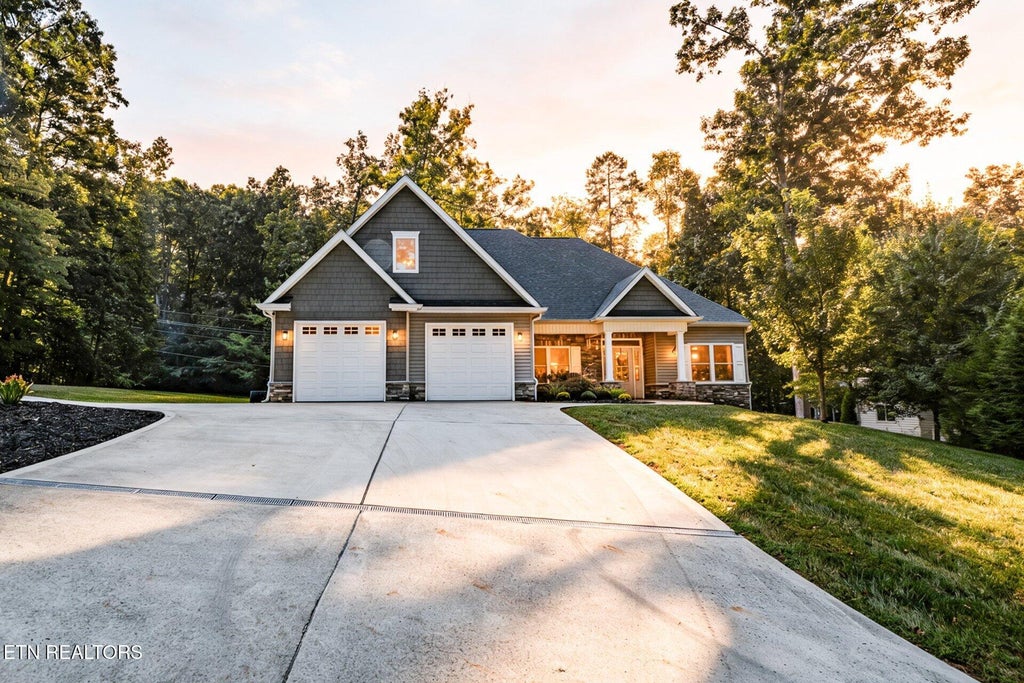 Photo of 308 Tuhdegwa Trace, Loudon, TN 37774 (MLS # 1355214)