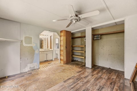 Tiny photo for 157 Baker Rd, Rockwood, TN 37854 (MLS # 1357707)