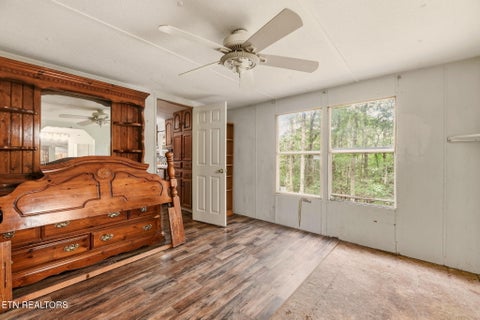 Tiny photo for 157 Baker Rd, Rockwood, TN 37854 (MLS # 1357707)