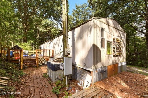 Tiny photo for 157 Baker Rd, Rockwood, TN 37854 (MLS # 1357707)