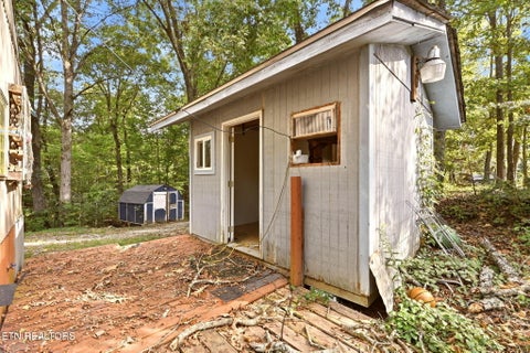 Tiny photo for 157 Baker Rd, Rockwood, TN 37854 (MLS # 1357707)