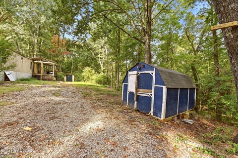 Tiny photo for 157 Baker Rd, Rockwood, TN 37854 (MLS # 1357707)