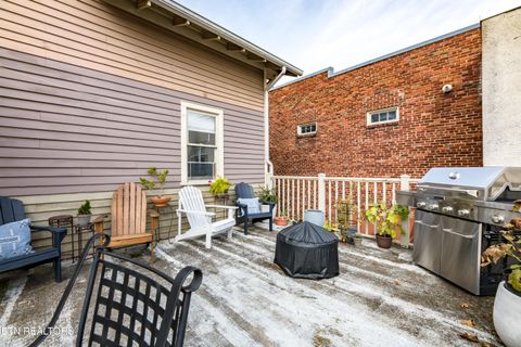 Tiny photo for 424 E Scott Ave, Knoxville, TN 37917 (MLS # 1295353)
