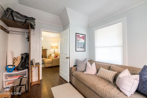 Tiny photo for 424 E Scott Ave, Knoxville, TN 37917 (MLS # 1295353)