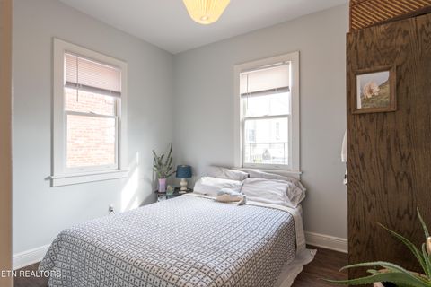 Tiny photo for 424 E Scott Ave, Knoxville, TN 37917 (MLS # 1295353)