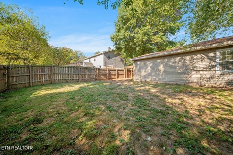 Tiny photo for 7553 Chatham Circle, Knoxville, TN 37909 (MLS # 1357667)