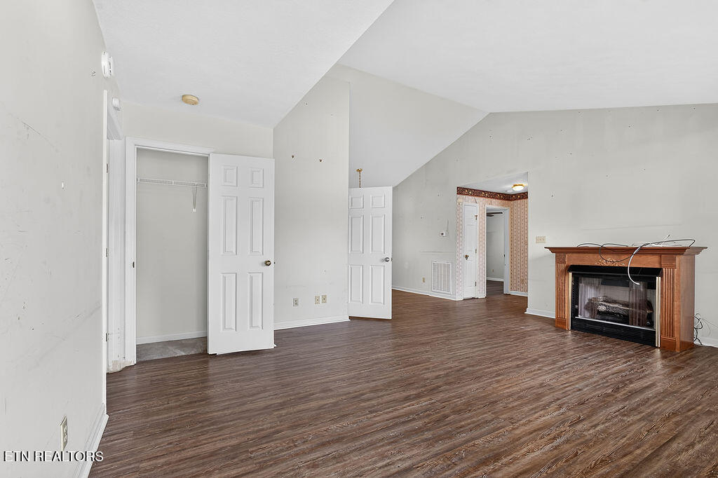 4258 Saint Lucia Lane