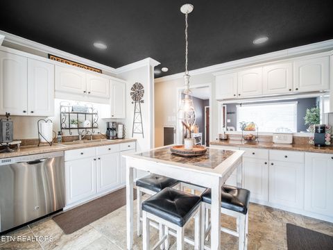 Tiny photo for 143 Shady Rd, Oliver Springs, TN 37840 (MLS # 1329057)