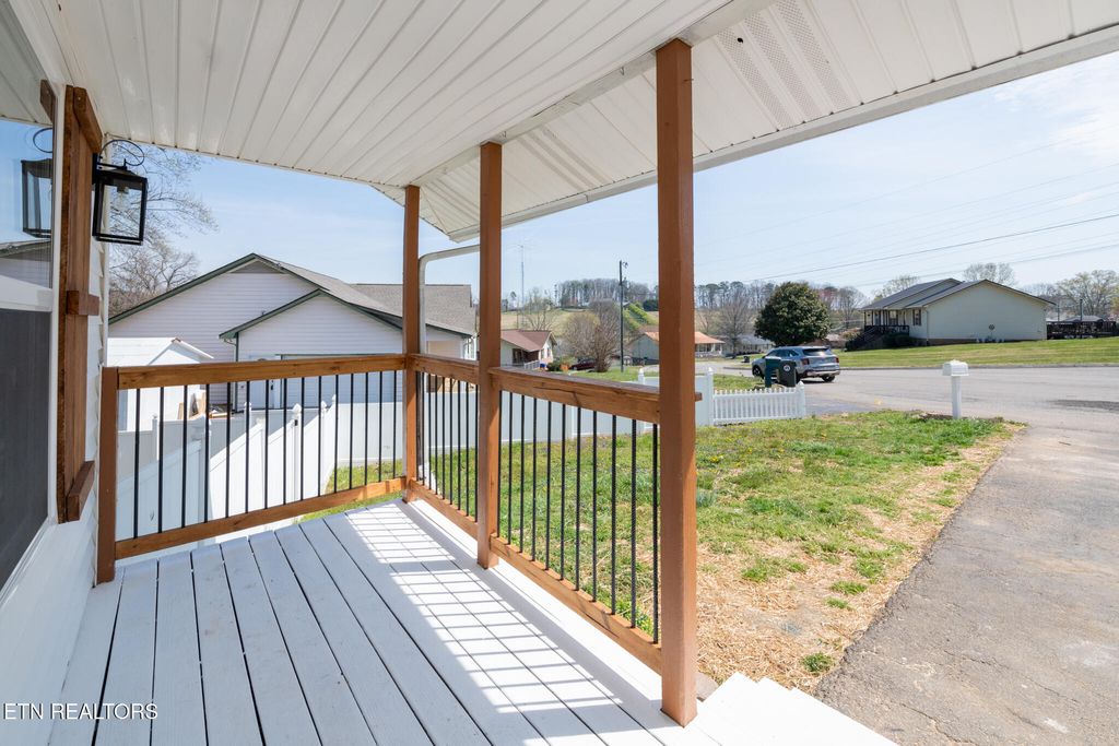 Photo of 426 Willow Tree Lane, Morristown, TN 37814 (MLS # 1311310)