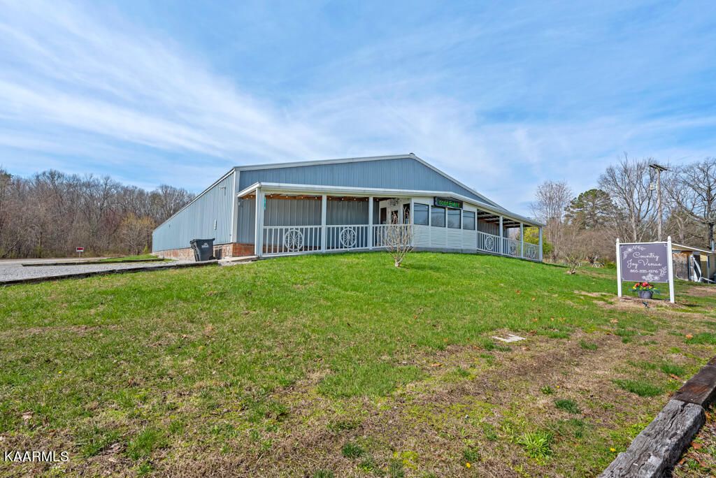 Photo of 2615 Morgan County Hwy, Wartburg, TN 37887 (MLS # 1220098)