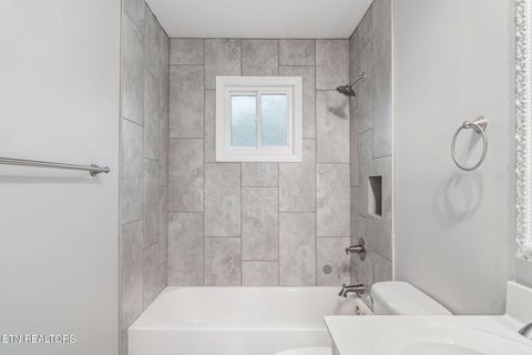 Tiny photo for 709 W Meadecrest Drive, Knoxville, TN 37923 (MLS # 1330634)