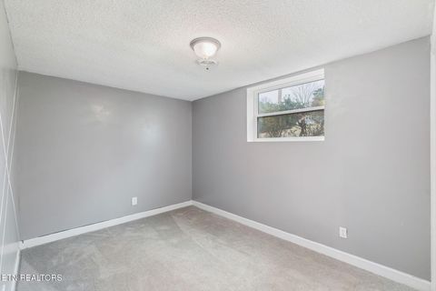 Tiny photo for 709 W Meadecrest Drive, Knoxville, TN 37923 (MLS # 1330634)